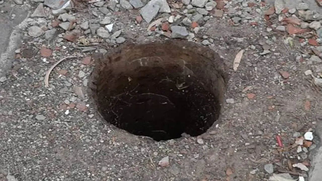 Indore News: खुले बोरवेल की सूचना देने पर मिलेगा 10 हजार का इनाम, इस नंबर पर करें कॉल