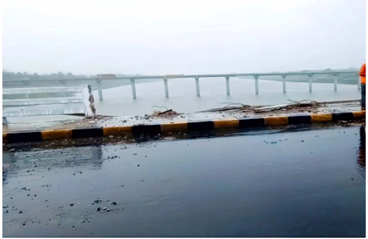 Khargone News MP News: नर्मदा नदी में कूदा युवक, बेटी और पत्नी के सामने लगाई छलांग