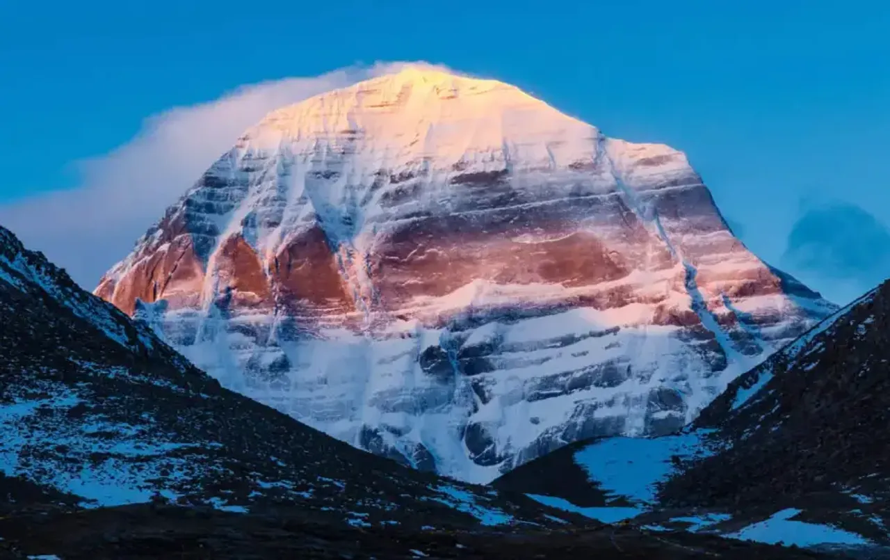 Kailash Mansarovar: क्या है हिंदू धर्म में कैलाश मानसरोवर का महत्व, जानें इससे जुड़ी आस्‍था और धार्मिक मान्यता