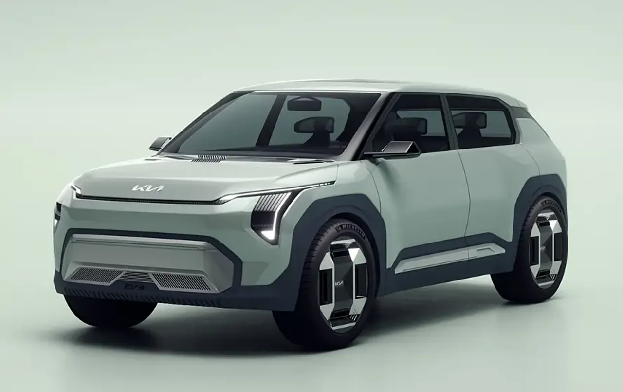Kia Electric Car: KIA लेकर आया है शानदार कॉम्पैक्ट इलेक्ट्रिक कार, एक बार चार्ज के बाद मिलेगी अच्‍छी रेंज,मई में लॉन्‍च