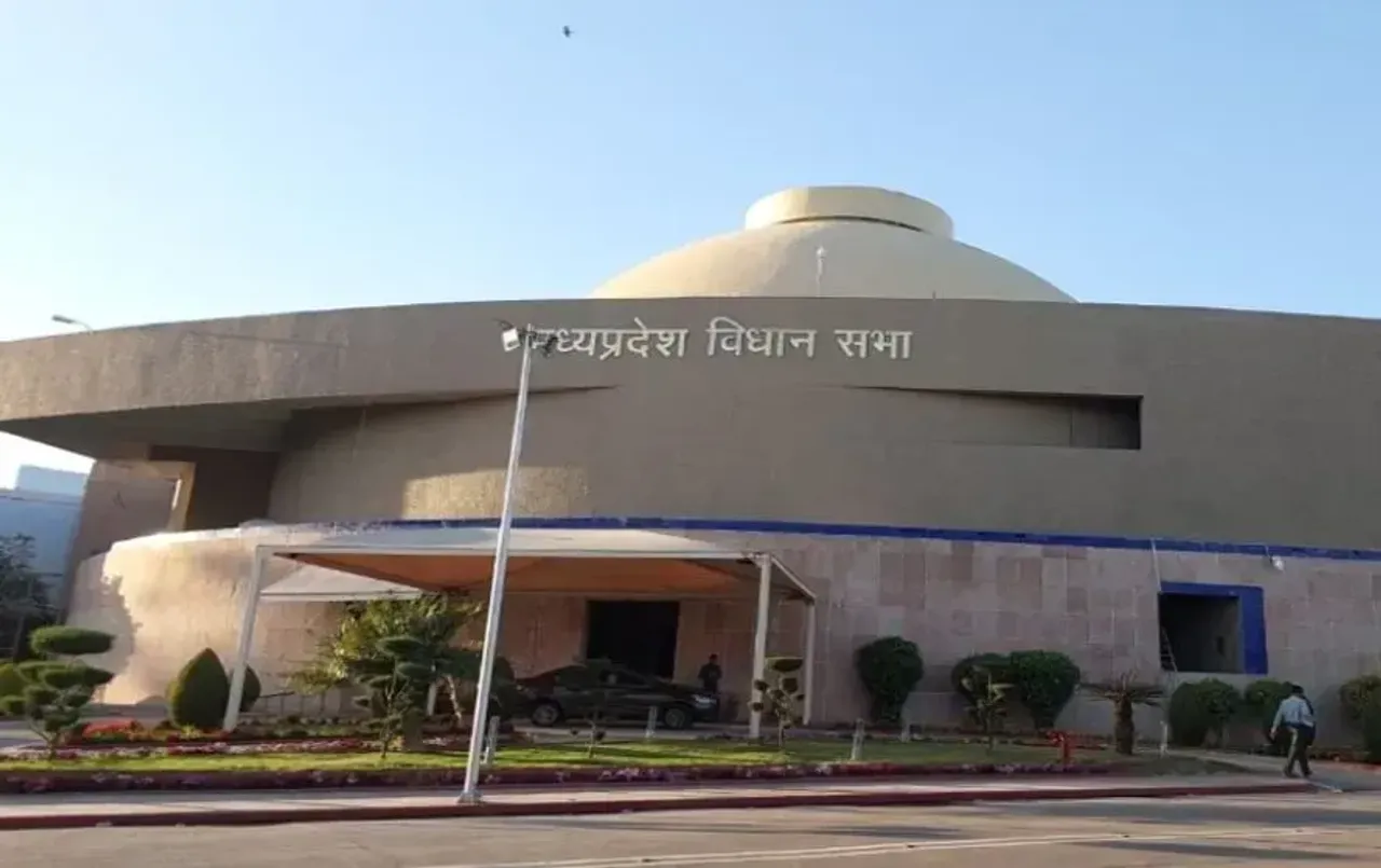 विधानसभा मानसून सत्र: कार्य मंत्रणा समति से हटाए गए बागी विधायक रामनिवास रावत, इन मुद्दों पर घेरेगा विपक्ष