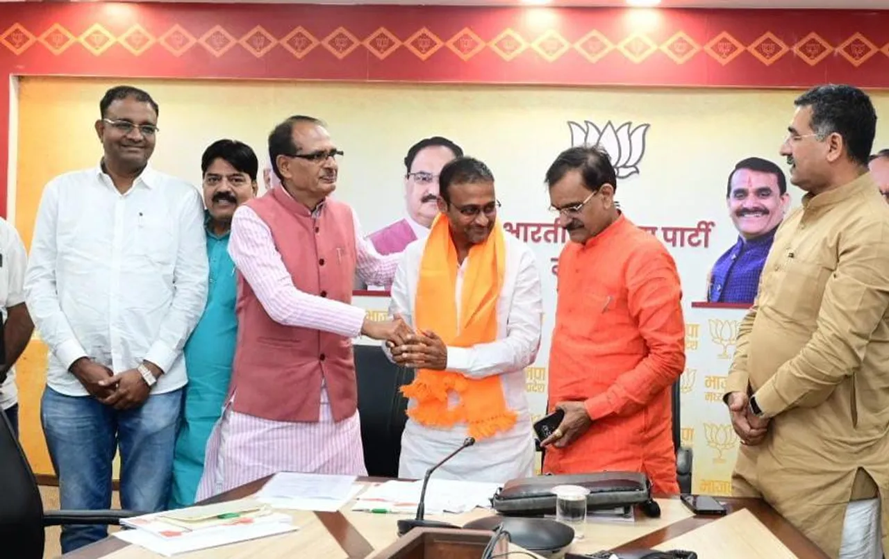 MP Elections 2023: चुनाव से पहले कांग्रेस को लगा बड़ा झटका! विधायक की हुई घर-वापसी