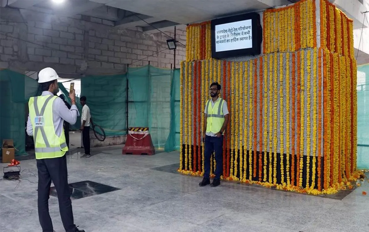 Indore News : MP की पहली मेट्रो का ट्रायल रन आज, 1 अक्टूबर को रसोई हितग्राहियों के खातों में ट्रांसफर होगी राशि