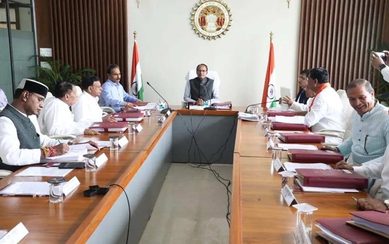 MP News: शिवराज कैबिनेट की आखिरी बैठक आज, CS बैंस को दी जाएगी विदाई, कांग्रेस ने जताई आपत्ति