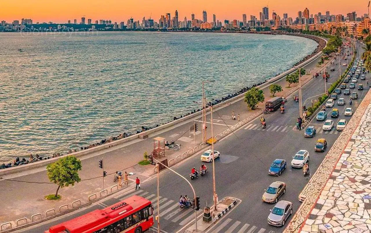 Place to Visit in Mumbai: अपने आकर्षण से लुभाता Marine Drive, ये है घूमने की शानदार जगह