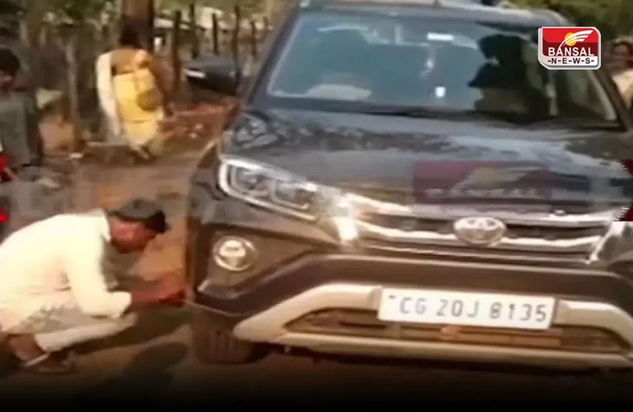 Naxalite Attack: क्या झूठी है विधायक विक्रम मंडावी के काफिले पर नक्सली हमले की कहानी?