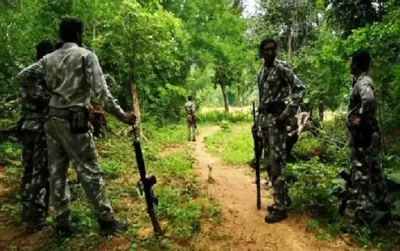 Naxalite Encounter: Narayanpur में जवानों और नक्‍सलियों के बीच मुठभेड़; 10 नक्‍सली ढेर, DRG-STF सर्चिंग ऑपरेशन पर निकले