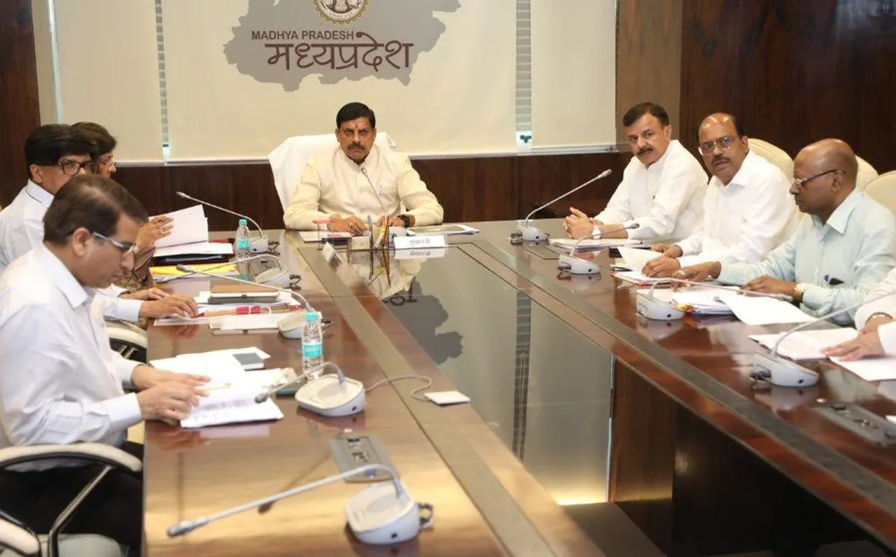 New Check Post System: MP में जल्द लागू होगी नई चेकपोस्ट व्यवस्था, परिवहन विभाग की समीक्षा बैठक में CM मोहन के निर्देश