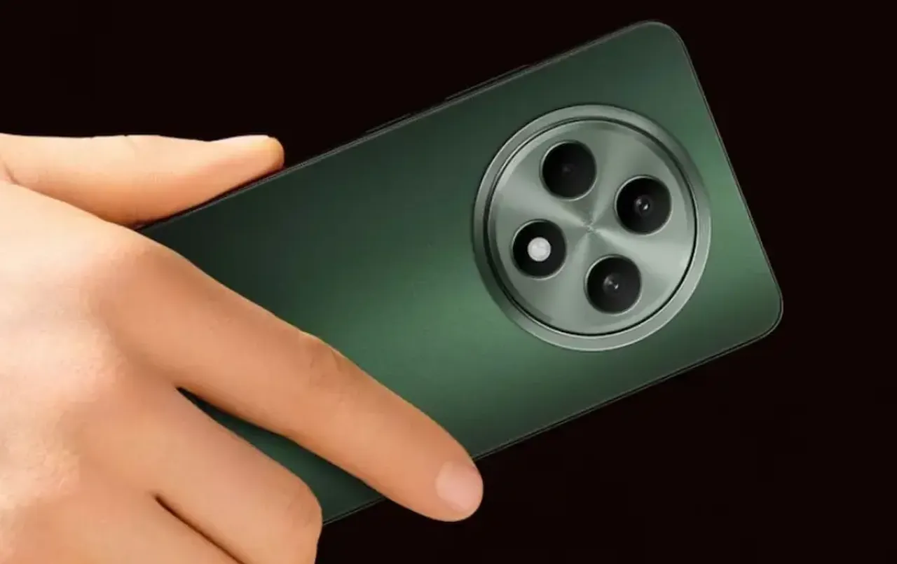 Oppo का धमाकेदार स्‍मार्टफोन लॉन्‍च: AI फीचर्स से है लैस, बड़ी बैटरी के साथ फास्‍ट चार्जिंग सर्पोट, जानें फीचर