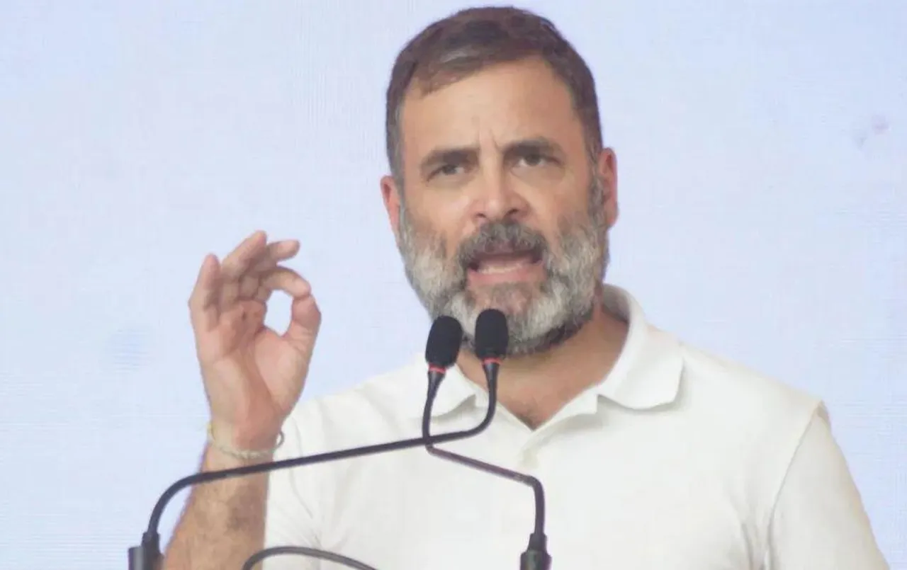 राहुल गांधी का मोदी पर आरोप: प्रधानमंत्री मास रेपिस्ट के लिए मांग रहे वोट, देश की महिलाओं से माफी मांगें