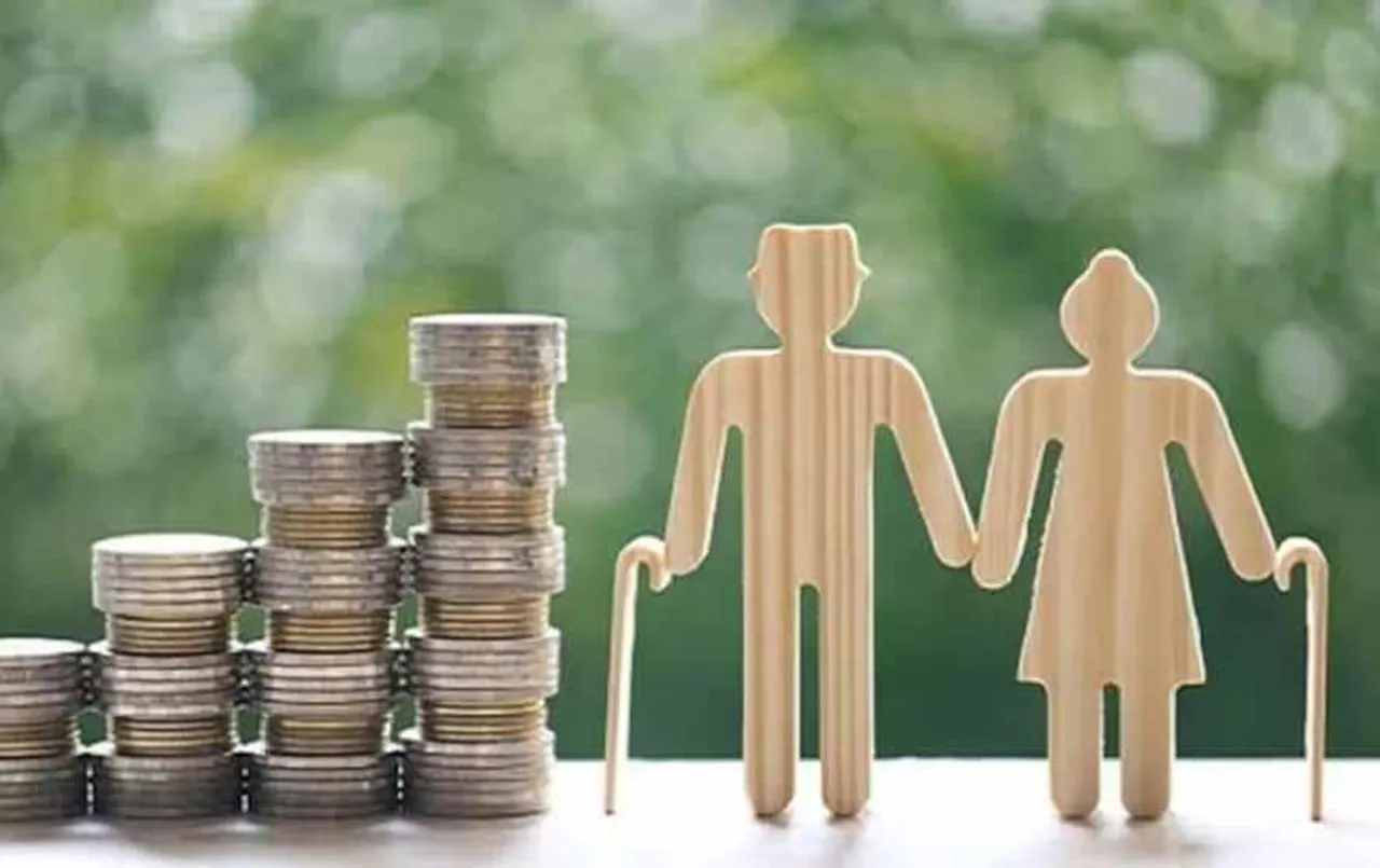 SCSS and PPF Schemes : केंद्र सरकार ने SCSS and PPF स्कीम के नियमों में किया बदलाव