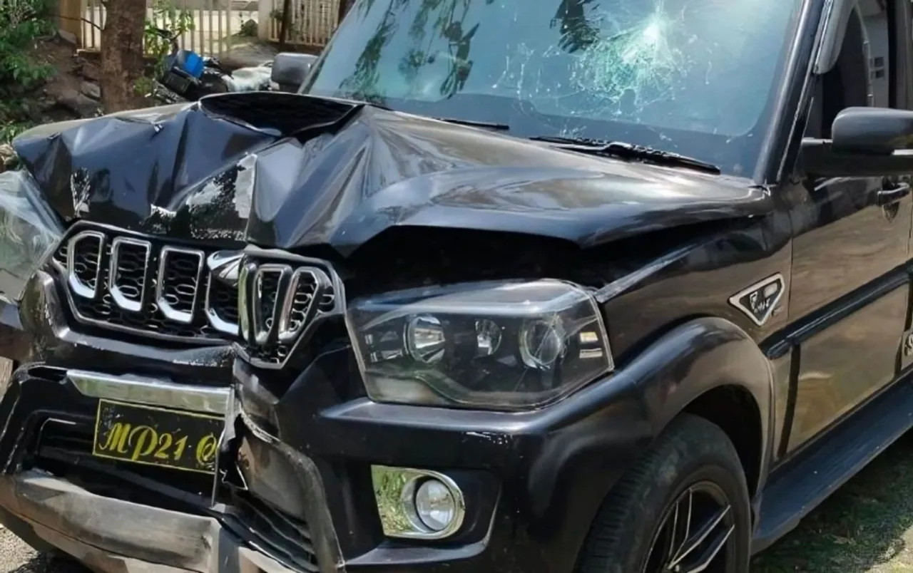 Sagar Road Accident: सागर में सफाईकर्मी पर कार चढ़ाने के आरोप में दो TI सस्पेंड, SP ने की कार्रवाई