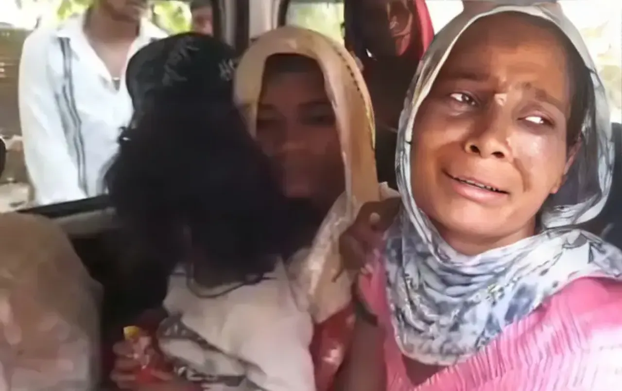 सतना में दर्दनाक हादसा: तेंदूपत्ता और मजदूरों से भरा पिकअप वाहन पलटा, 2 महिलाओं की मौत, कई मजदूर घायल