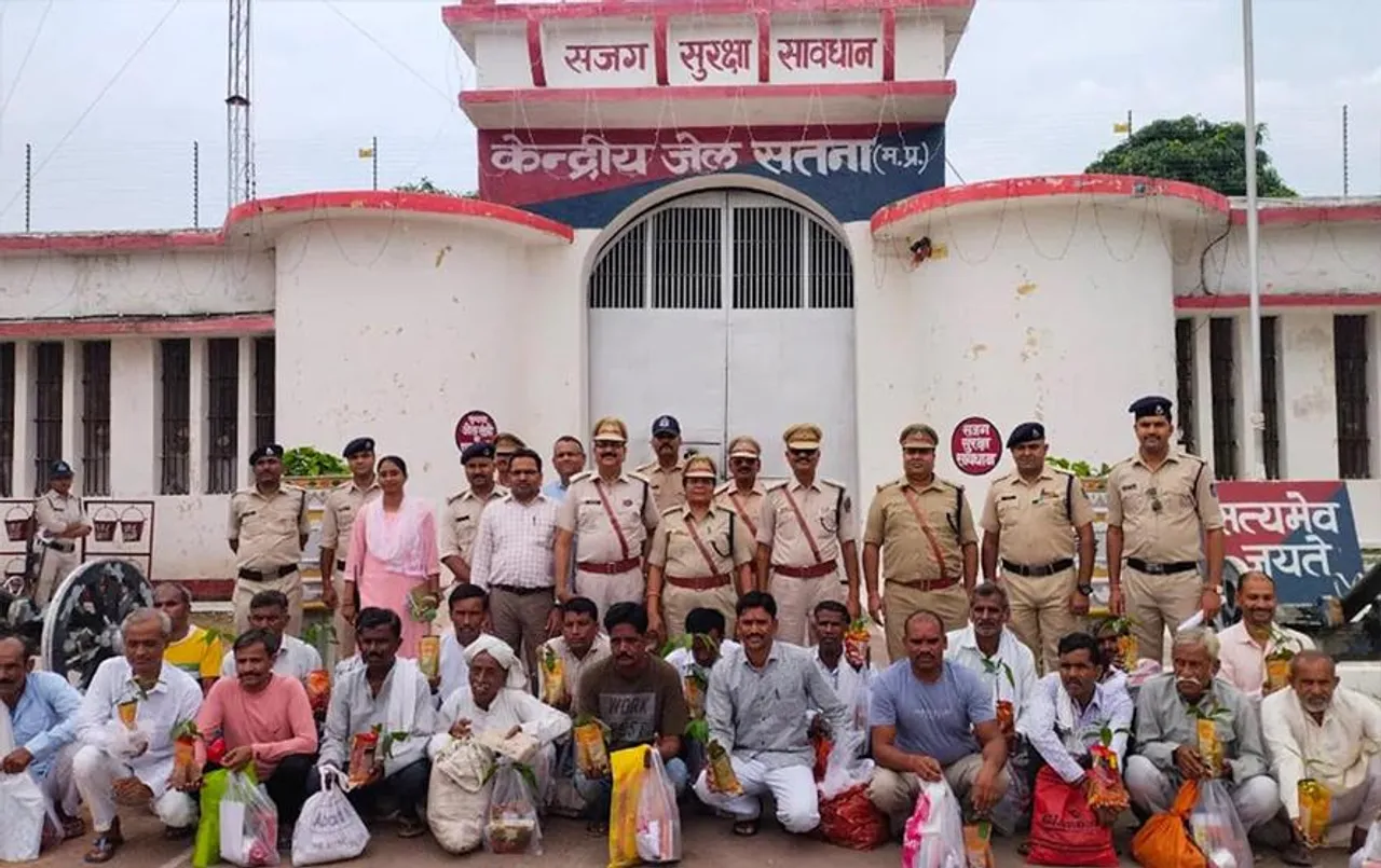 MP News: स्वतंत्रता दिवस के अवसर मप्र की जेलों से 30 से ज्यादा कैदी हुए रिहा, पढ़ें पूरी खबर