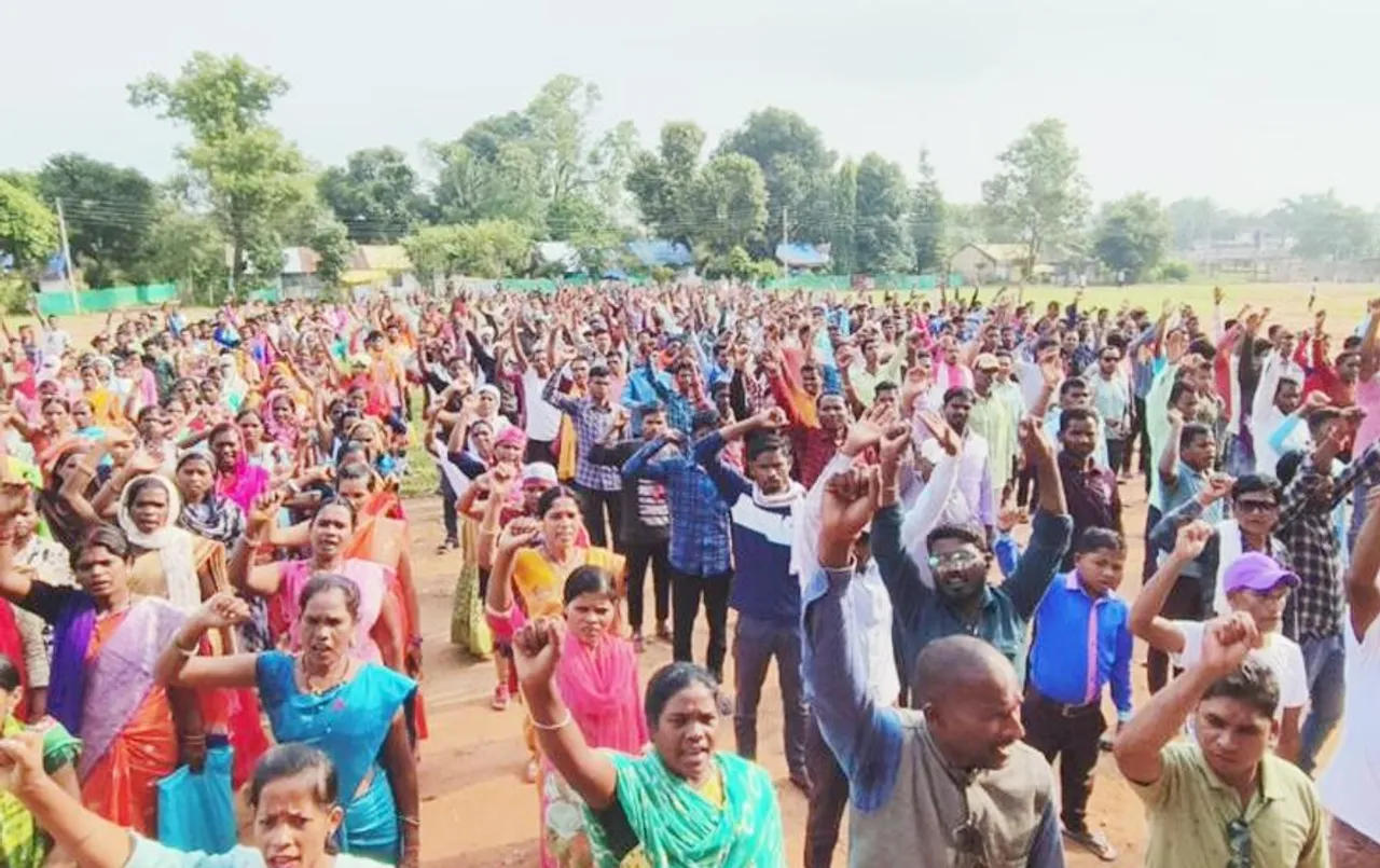 CG News: स्कूल सफाई कर्मचारी संघ ने ली कांग्रेस को वोट नहीं देने की शपथ, कही ये बड़ी बातें