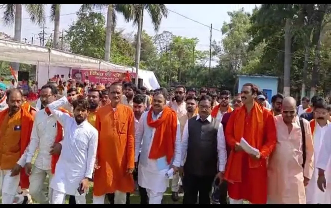 Shiv Sena MP News : शिवसेना ने राज्यपाल के नाम सौंपा ज्ञापन,प्रशासन ने बंद किया पार्क का गेट