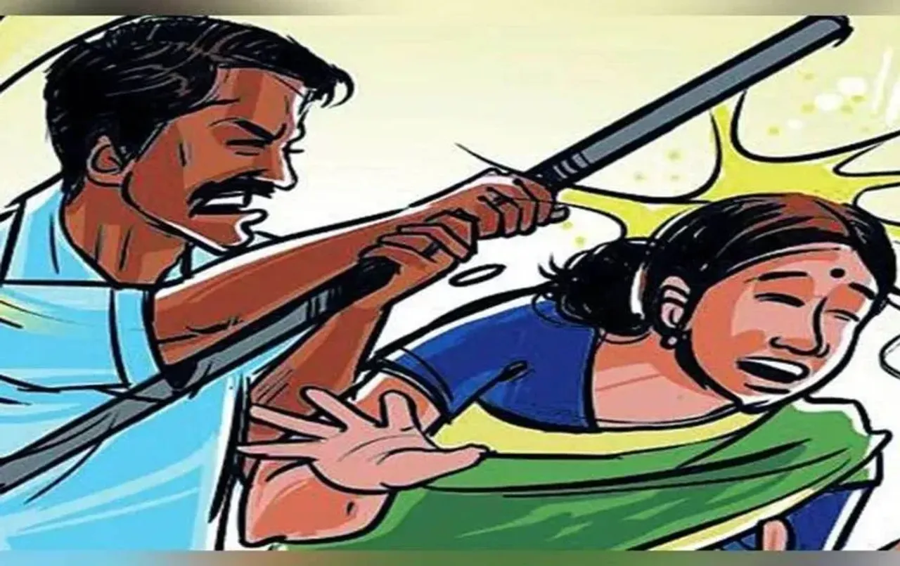 पत्नी के साथ CCTV के सामने Sex करने की इच्छा: मना किया तो बेरहमी से पीटा, थाने में TI बोले- शरीर पर कितने टैटू हैं दिखा