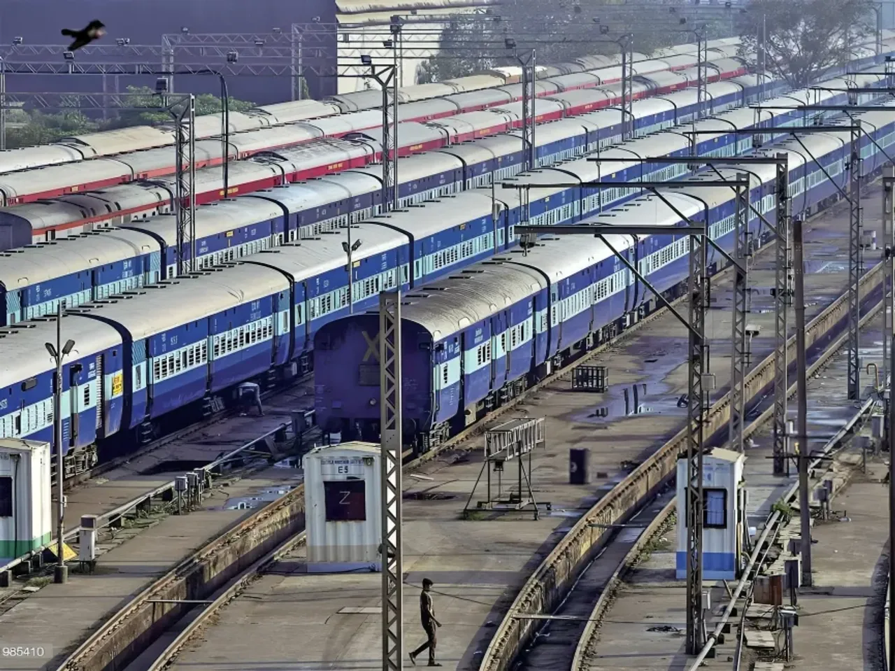 IRCTC Rules: वेटिंग टिकट कैंसिल करने पर अब इतना लगेगा चार्ज, यात्रियों को होगा फायदा ही फायदा, जानें पूरी जानकारी