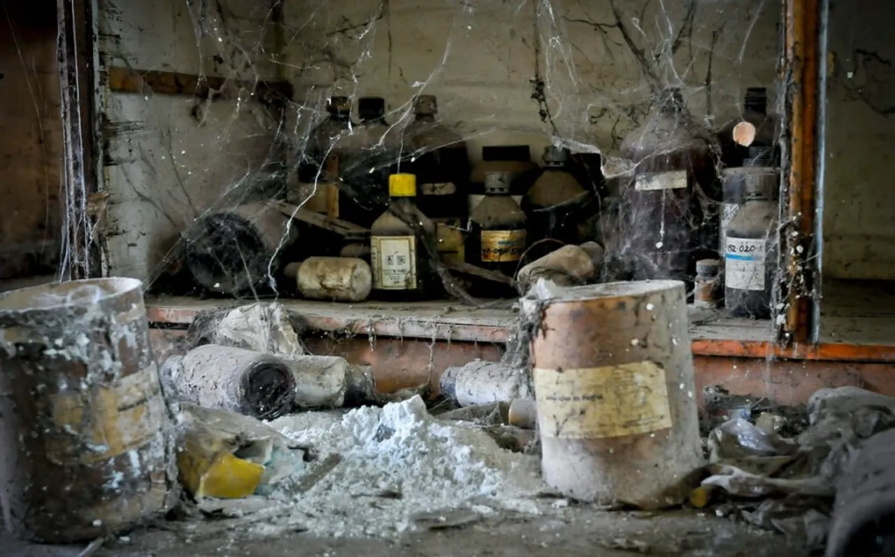 Union Carbide Waste:यूनियन कार्बाइड का जहरीला कचरा पीथमपुर में नष्ट होगा, केंद्र HC में बोला- MP सरकार को 126 करोड़ दिए