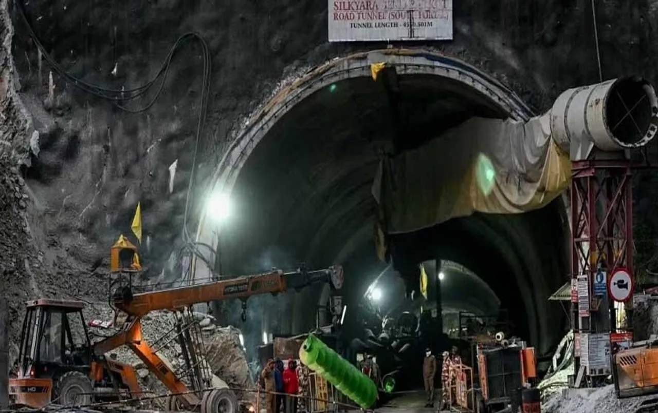 Silkyara Tunnel: उत्तराखंड सुरंग हादसे के बचाव कार्य में लगेगा समय, वर्टिकल ड्रिलिंग की तैयारी शरु