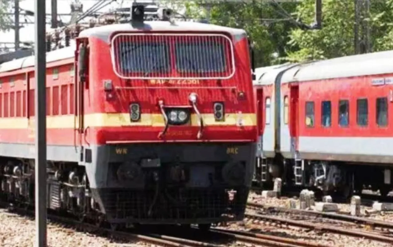 Bilaspur Train Cancel News: बिलासपुर रेलवे ने फिर 11 ट्रेनों को किया रद्द, यहां देखें लिस्ट