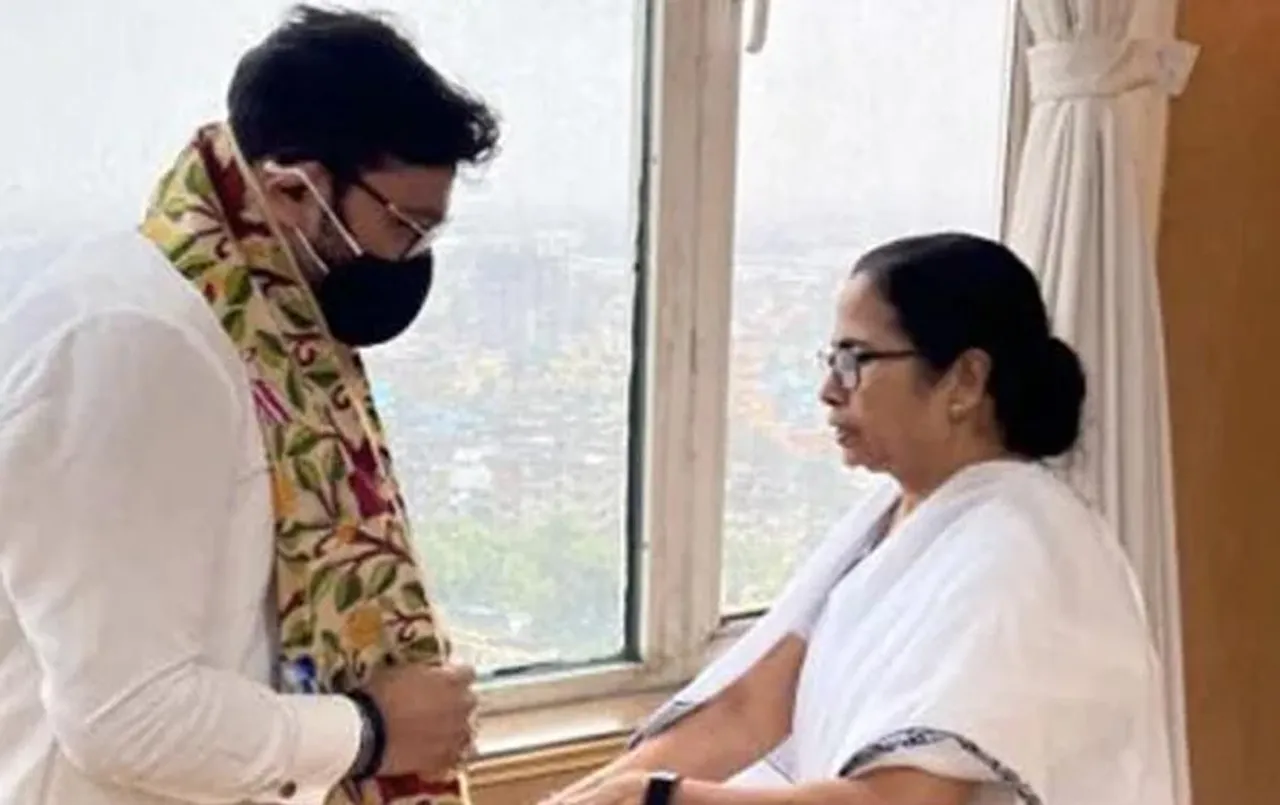 Bengal Cabinet Reshuffle: बंगाल सीएम ने मंत्रिमंडल में किया फेरबदल, मंत्री बाबुल सुप्रियो को सौंपा ये प्रभार