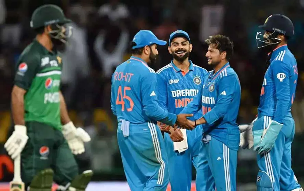 IND vs PAK: वनडे वर्ल्ड कप में भारत-पाक मुकाबलों का इतिहास, किसका पलड़ा भारी, जानें पूरी खबर