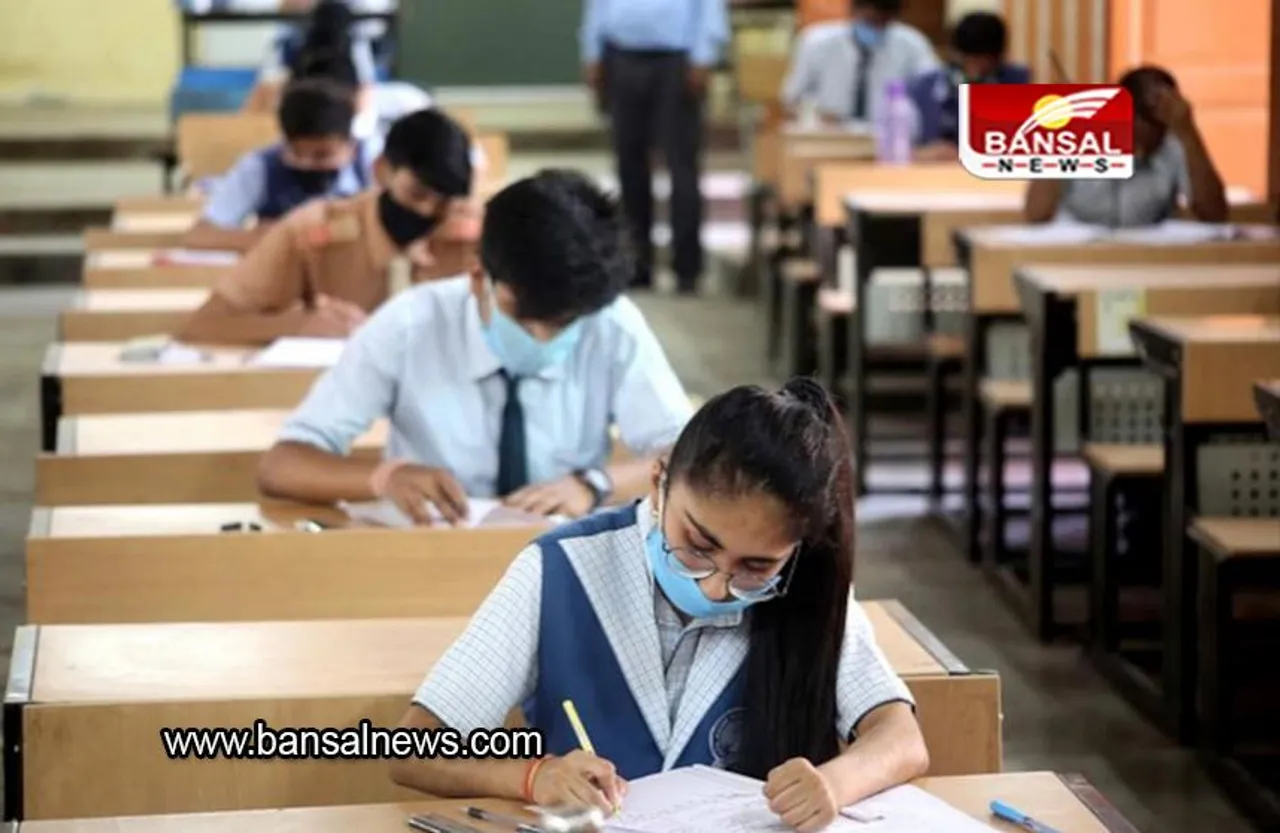 Literacy Rates: इस राज्य में कम पढ़े लिखे लोग, जानिए कौन सा राज्य बना टॉपर