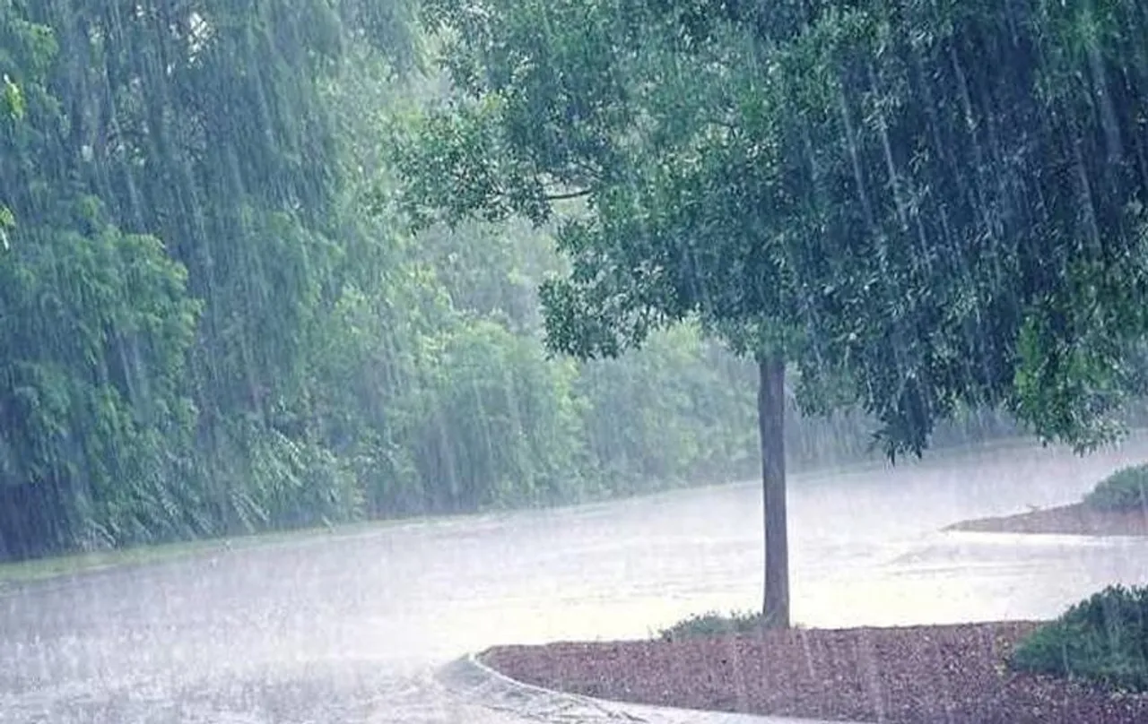 Weather Update Today: इन राज्यों में झमाझम होगी बारिश, जानें अन्य राज्यों के मौसम का हाल