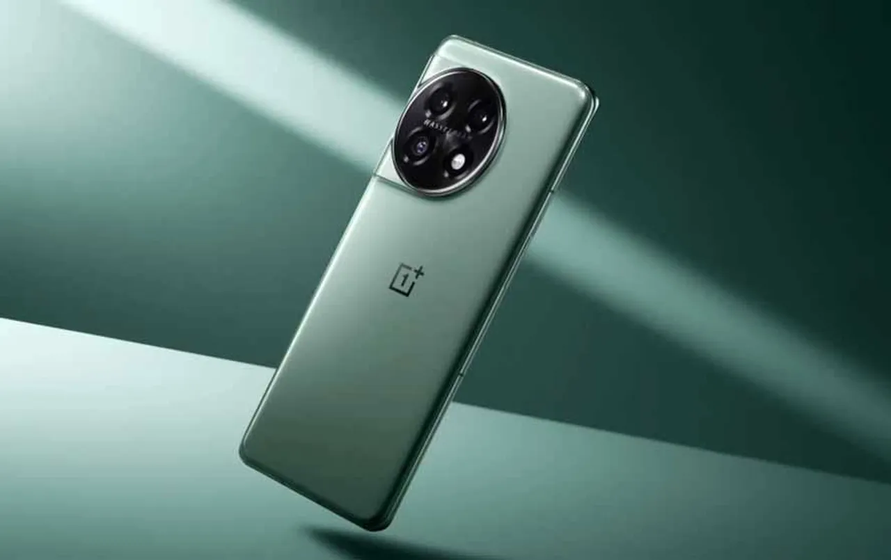 OnePlus 12: वनप्लस ने मिलाया सोनी से हाथ, वनप्लस 12 के लिए बनाया जबरदस्त कैमरा, जानें पूरी खबर