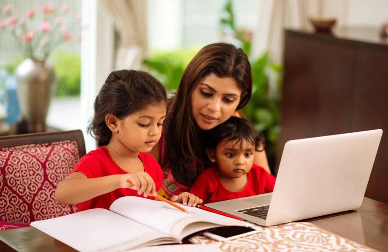 Parenting Tips: चल रहा है Exam Time, पढ़ाई के बीच न भटके बच्चों का ध्यान, अपनाएं ये टिप्स
