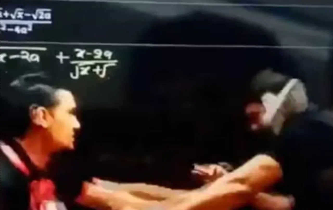 Physics Wallah: ‘फिजिक्स वाला’ के टीचर को लाइव सेशन के दौरान स्टूडेंट ने चप्पल से पीटा, अब सोशल मीडिया पर वायरल हो रहा है वीडियो