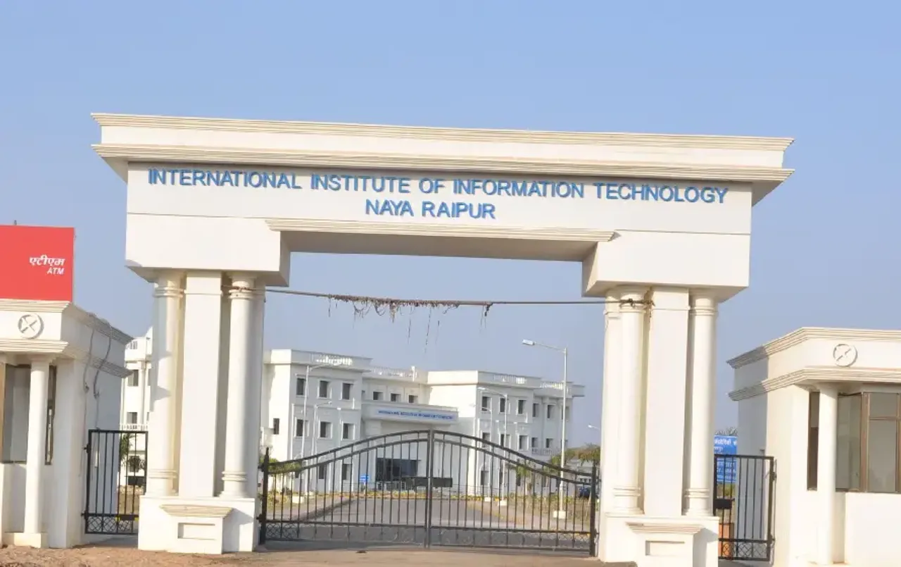 Raipur News: IIIT रायपुर के कुलपति पीके सिन्हा ने दिया इस्तीफा, स्टाफ ने लगाए थे कई गंभीर आरोप