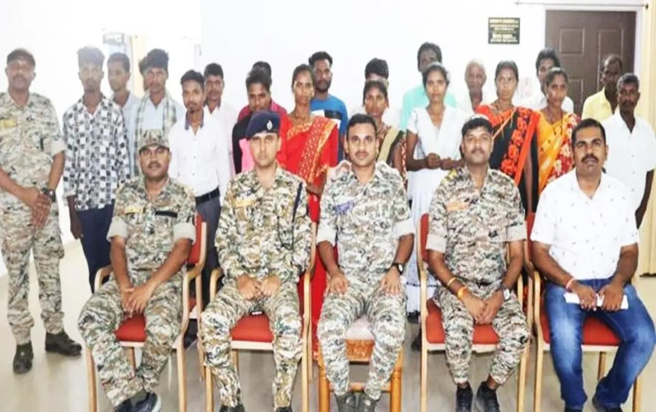 CG news: सुकमा में 20 नक्सलियों ने किया सरेंडर, इस क्षेत्र में लंबे सयम से थे सक्रिय