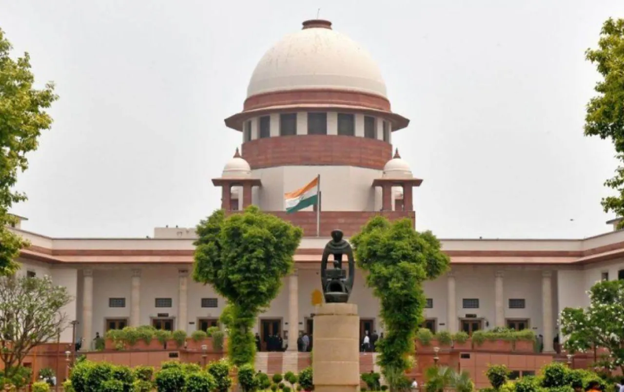 Polling Booth Wise Data: बूथ वाइज वोटिंग डेटा नहीं होगा जारी, सुप्रीम कोर्ट ने ADR को लगाई फटकार