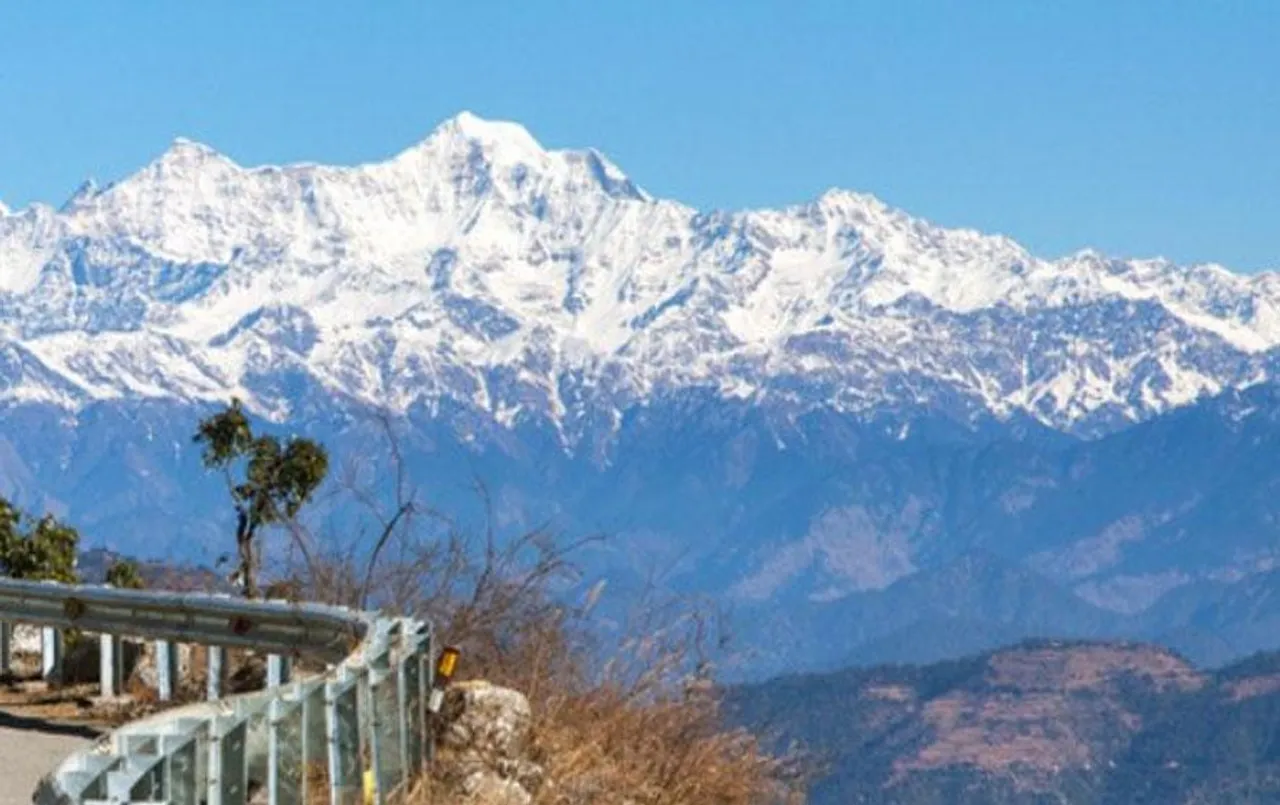 Tourism News: मसूरी में पर्यटकों की संख्या हो सकती है सीमित, एनजीटी पैनल ने की यह सिफारिश