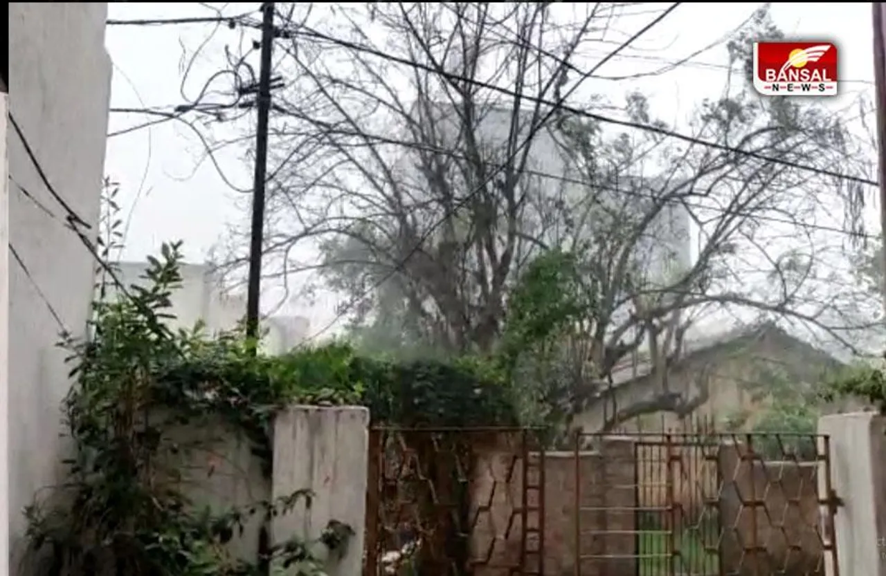 Today's weather : एकाएक शुरू हुई तेज बारिश, एक बार फिर येलो अलर्ट