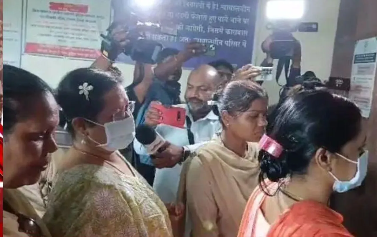 CG Coal Scam: निलंबित आईएएस रानू साहू, सौम्या चौरसिया को कोर्ट से बड़ा झटका, चार दिनों की रिमांड पर EOW को सौंपा