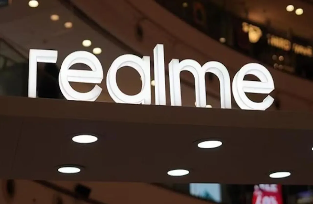 Realme Director Resignation:रियलमी के निदेशक समेत दर्जन भर लोगों ने दिया इस्तीफा, जानें क्या है पूरा मामला