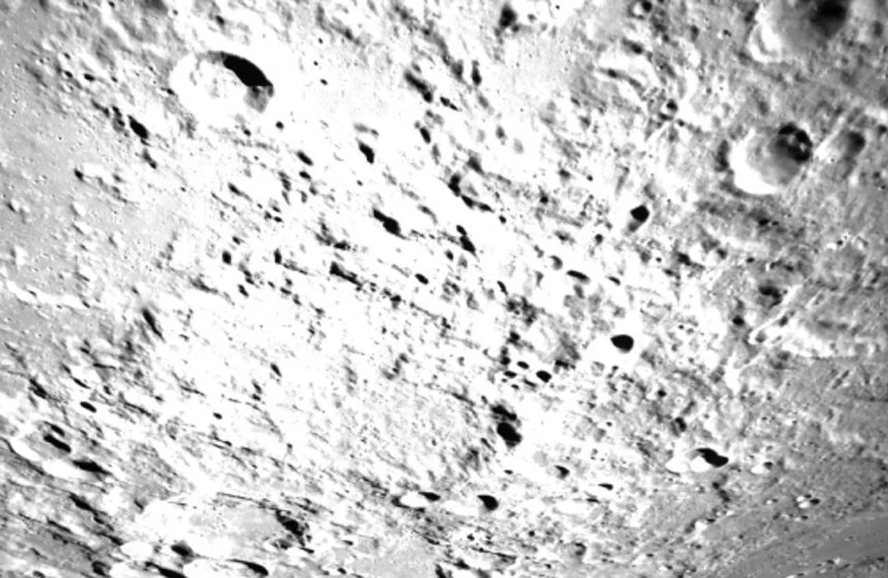 Chandrayaan-3 : चंद्रमा के सुदूर पार्श्व भाग की तस्वीरें वायरल, 14 जुलाई को किया था प्रक्षेपण