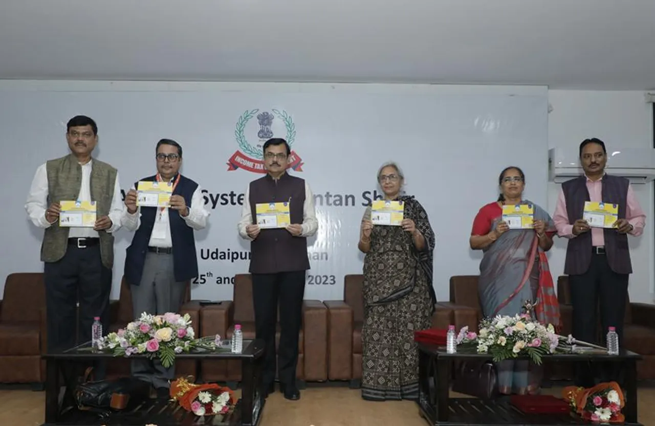 Income Tax Website New Design: बेहतर सुविधाओं वाली नई वेबसाइट हुई पेश, रहेगी मोबाइल फ्रेंडली