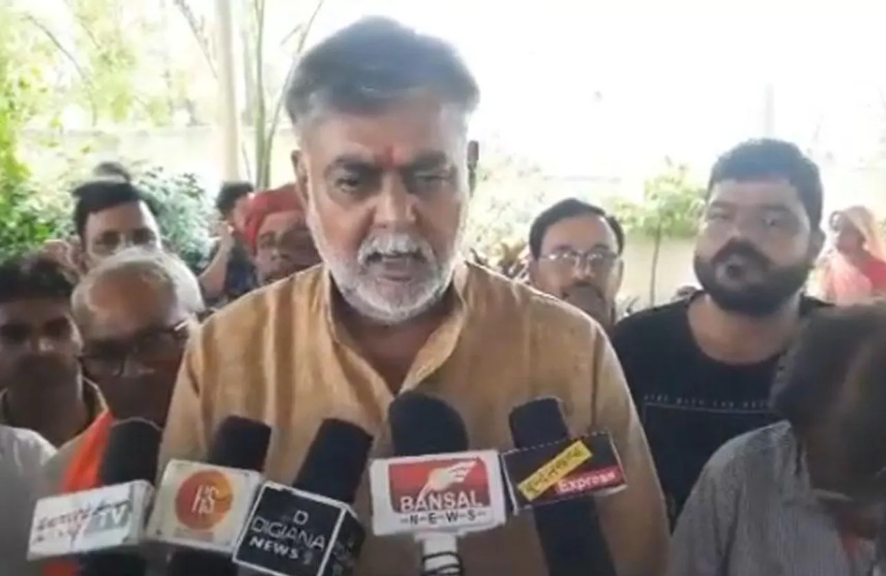 MP: नाराज केंद्रीय मंत्री ने लौटाई पुलिस सुरक्षा, गृहमंत्री नरोत्तम मिश्रा ने दिए CID जांच के आदेश