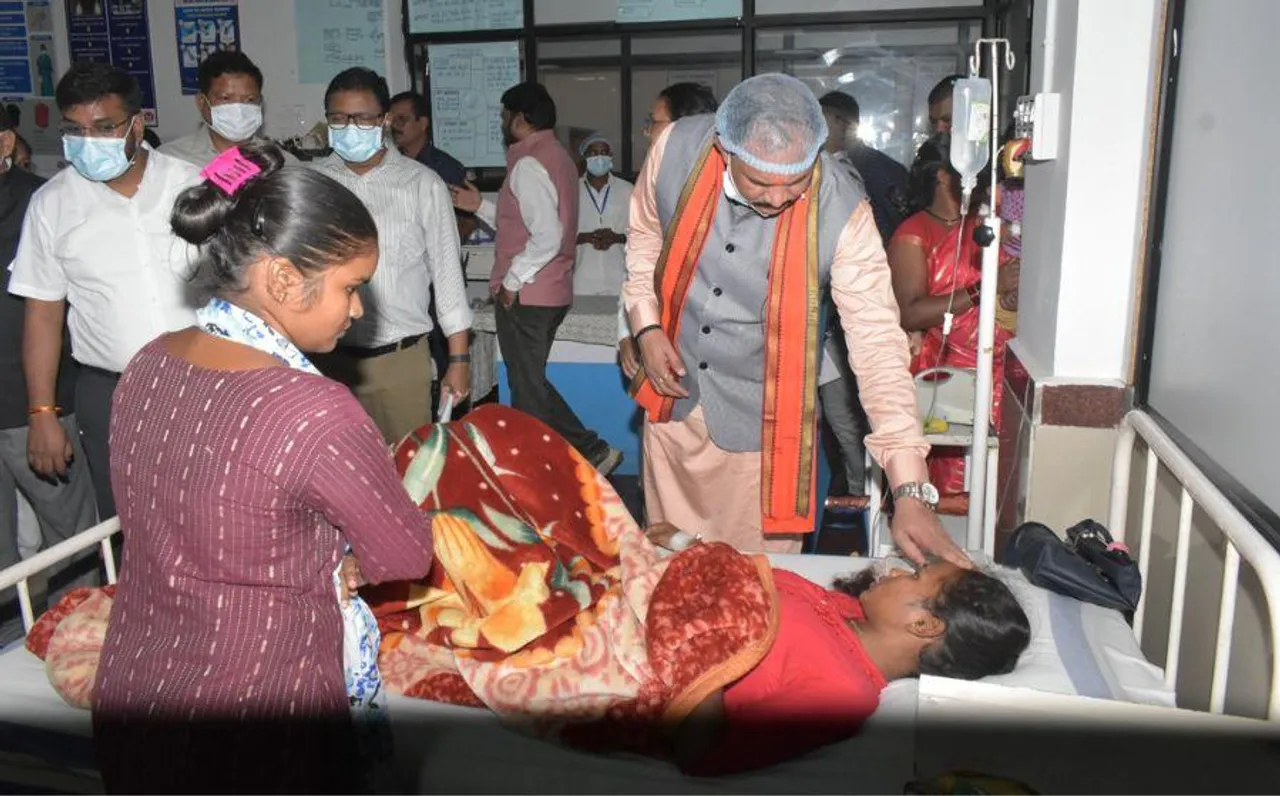 बीजापुर में हर मरीज की मलेरिया जांच जरूरी: अस्पताल को नया भवन और सेटअप देने की घोषणा