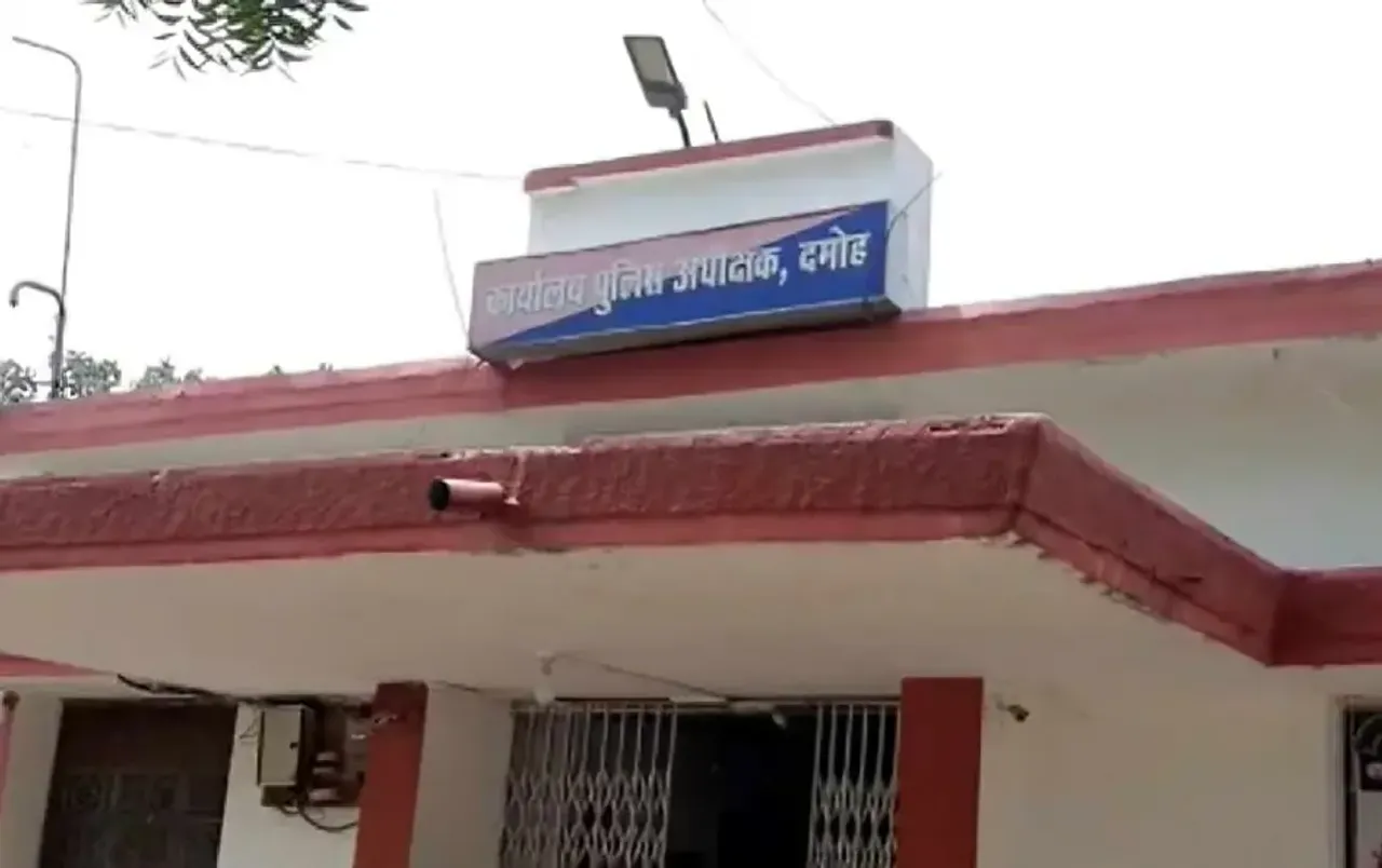 दमोह में 4 छात्राएं गायब: किताबें जमा करने गईं थीं कॉलेज, वापस नहीं लौटीं, तलाश में जुटी पुलिस