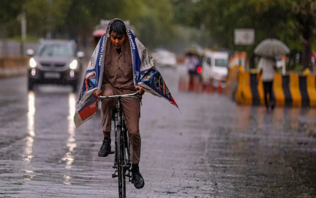 CG Weather: छत्तीसगढ़ में इन जिलों में जमकर बरसेंगे बदरा, प्रदेश में आकाशीय बिजली गिरने से 3 लोगों ने गंवाई जान