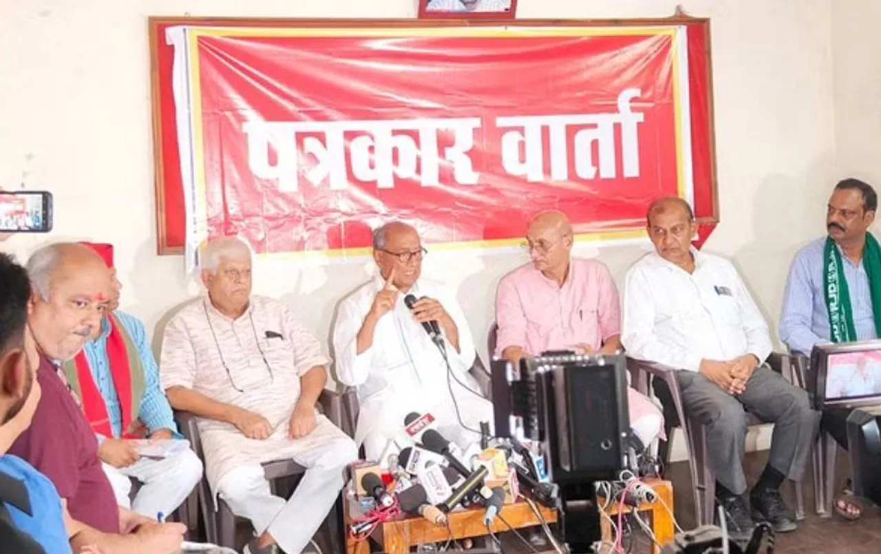 दिग्विजय सिंह ने फिर बीजेपी और RSS पर बोला हमला: हिटलर की तरह मुस्लिमों को टारगेट कर रहा संघ, वीडी शर्मा ने दिया ये जवाब