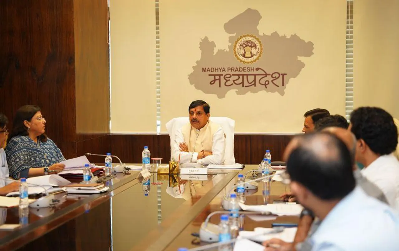 एमपी में अब हर महीने बदलेंगे प्रॉपर्टी के दाम: अब जहां विकास, वहां हर 3 महीने में बढ़ेंगे रेट, सीएम ने दिए निर्देश