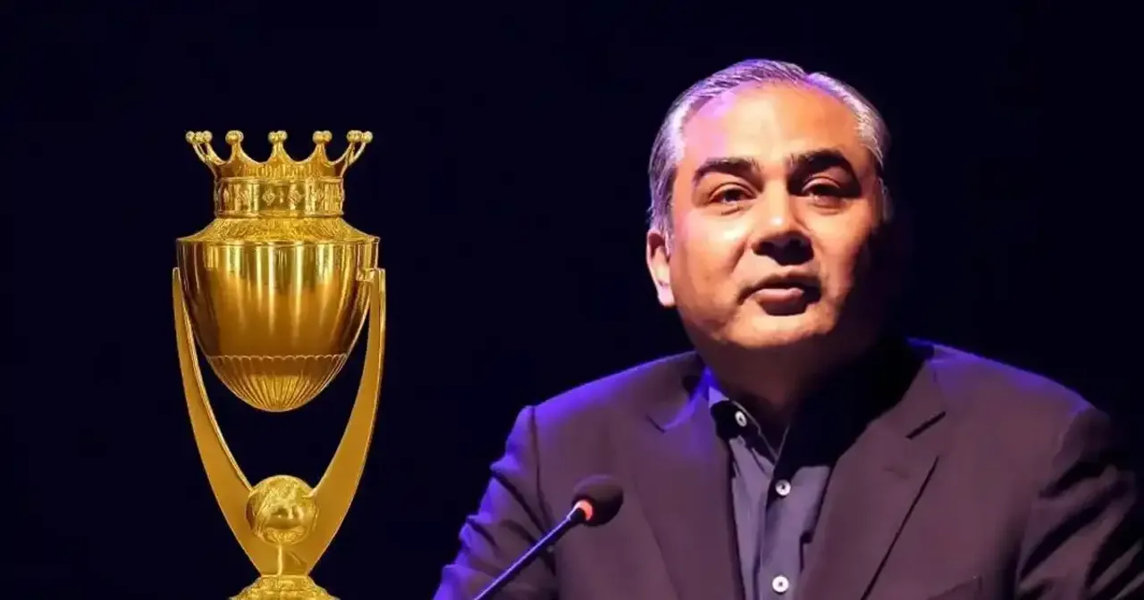 acc-chairman-mohsin-naqvi-locks-asia-cup-trophy-in-dubai-office-1760100686107-original