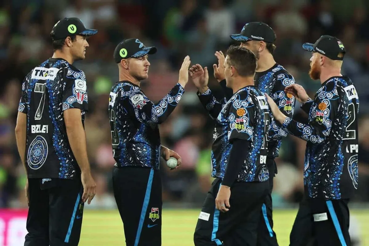 Adelaide-Strikers-1