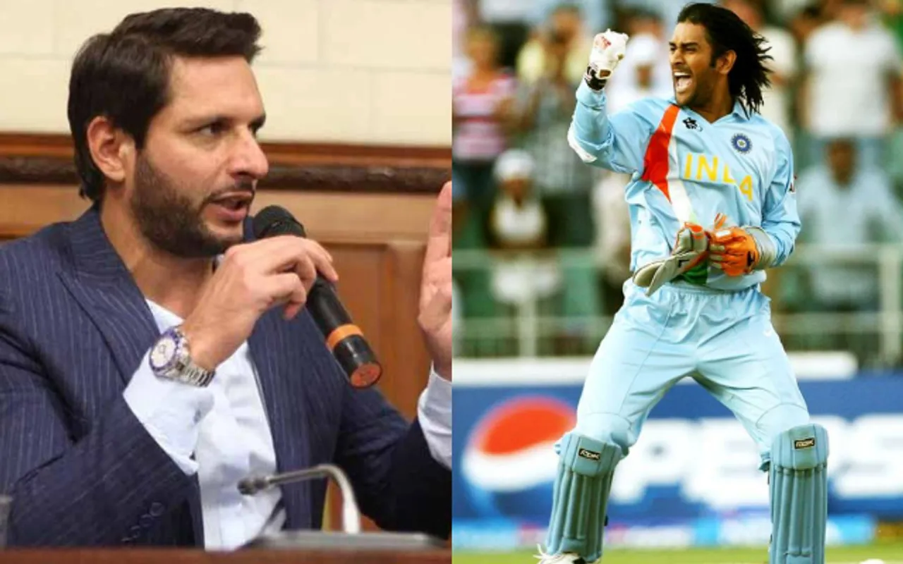 Shahid Afridi and MS Dhoni